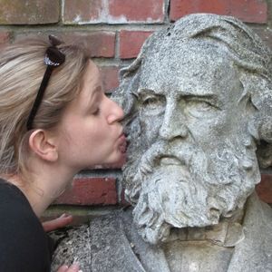 Meet your Posher, Meg